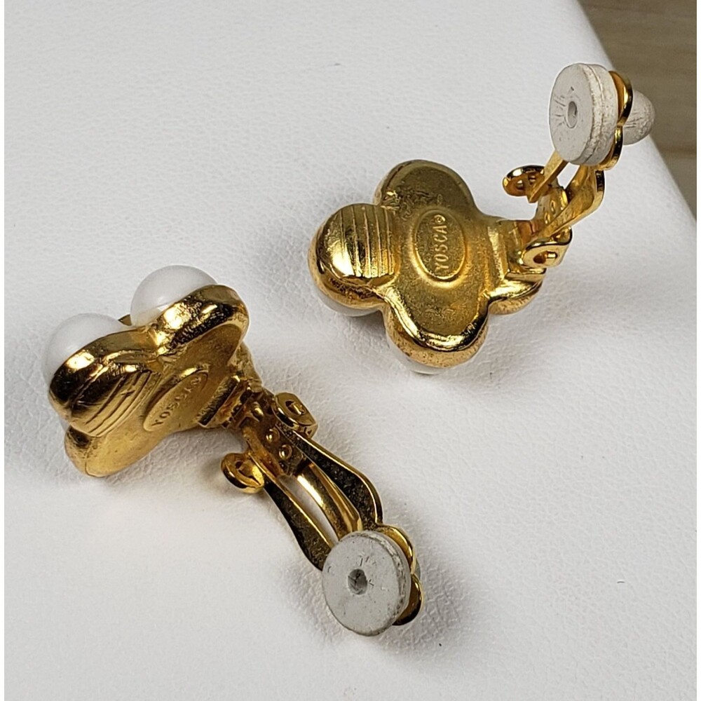 Vintage 1960s Signed YOSCA Gold Tone Crystal & White Cabochon Clip On Earrings - Picture 10 of 11
